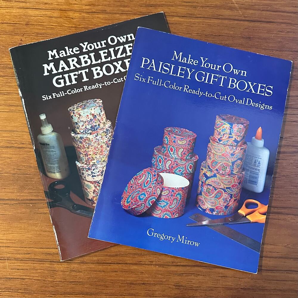 2 Make Your Own Gift Boxes Marbleized & Paisley Books